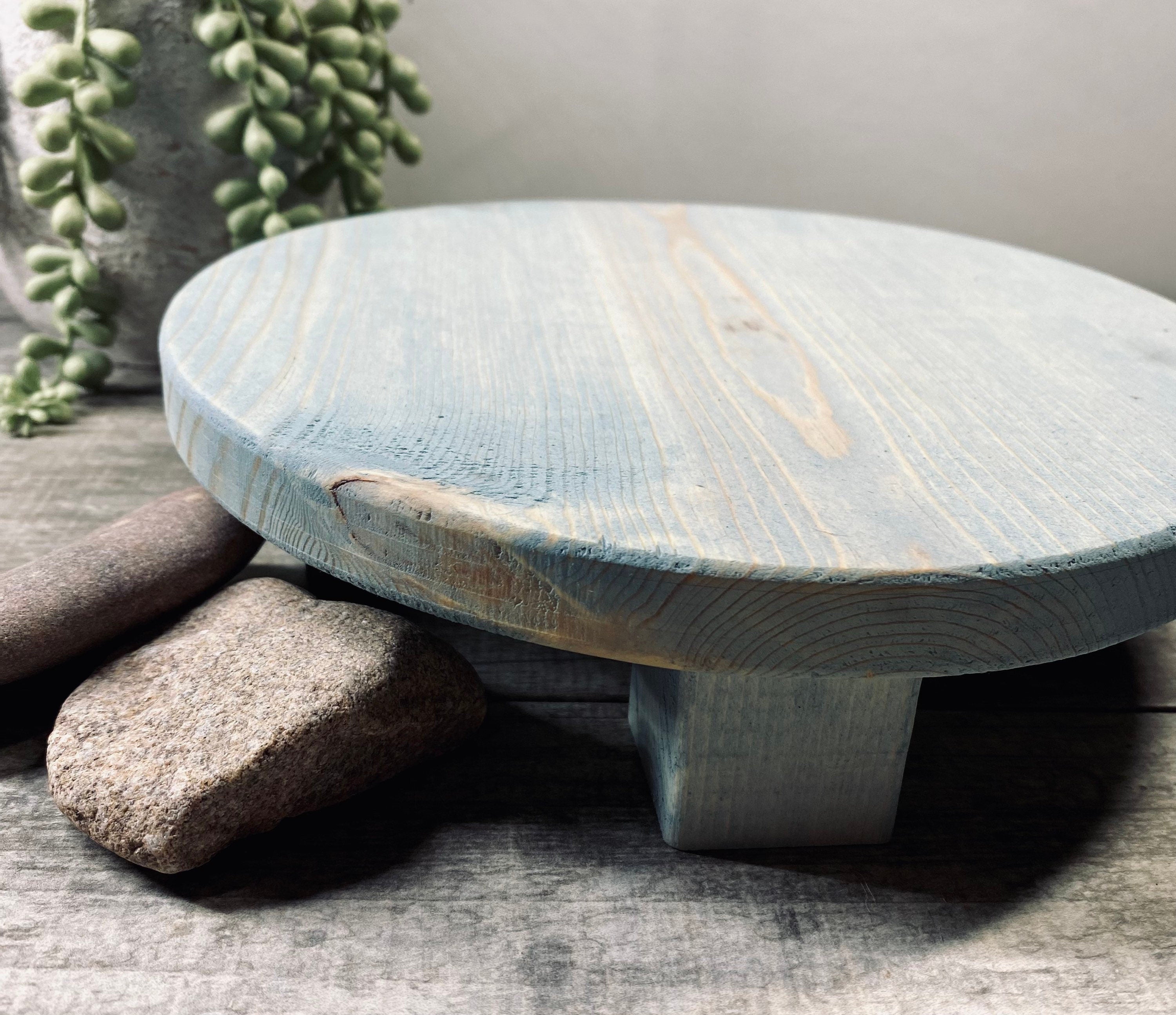 Round  Wooden Stand